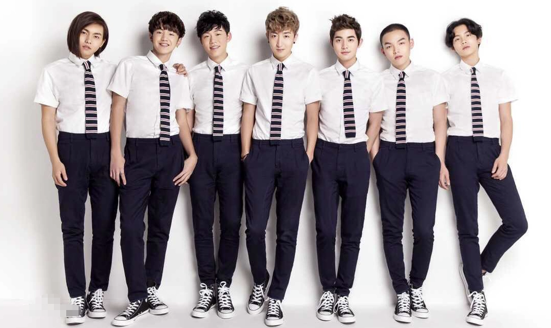 Mr Bio 7人成团5人出名 3人曾参加偶练 2人成为当红古装小生 知乎