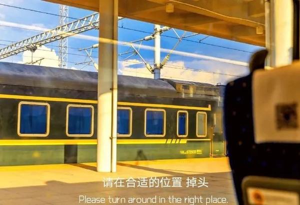 遗憾的文案短句带图片(配图｜深情遗憾的文案)