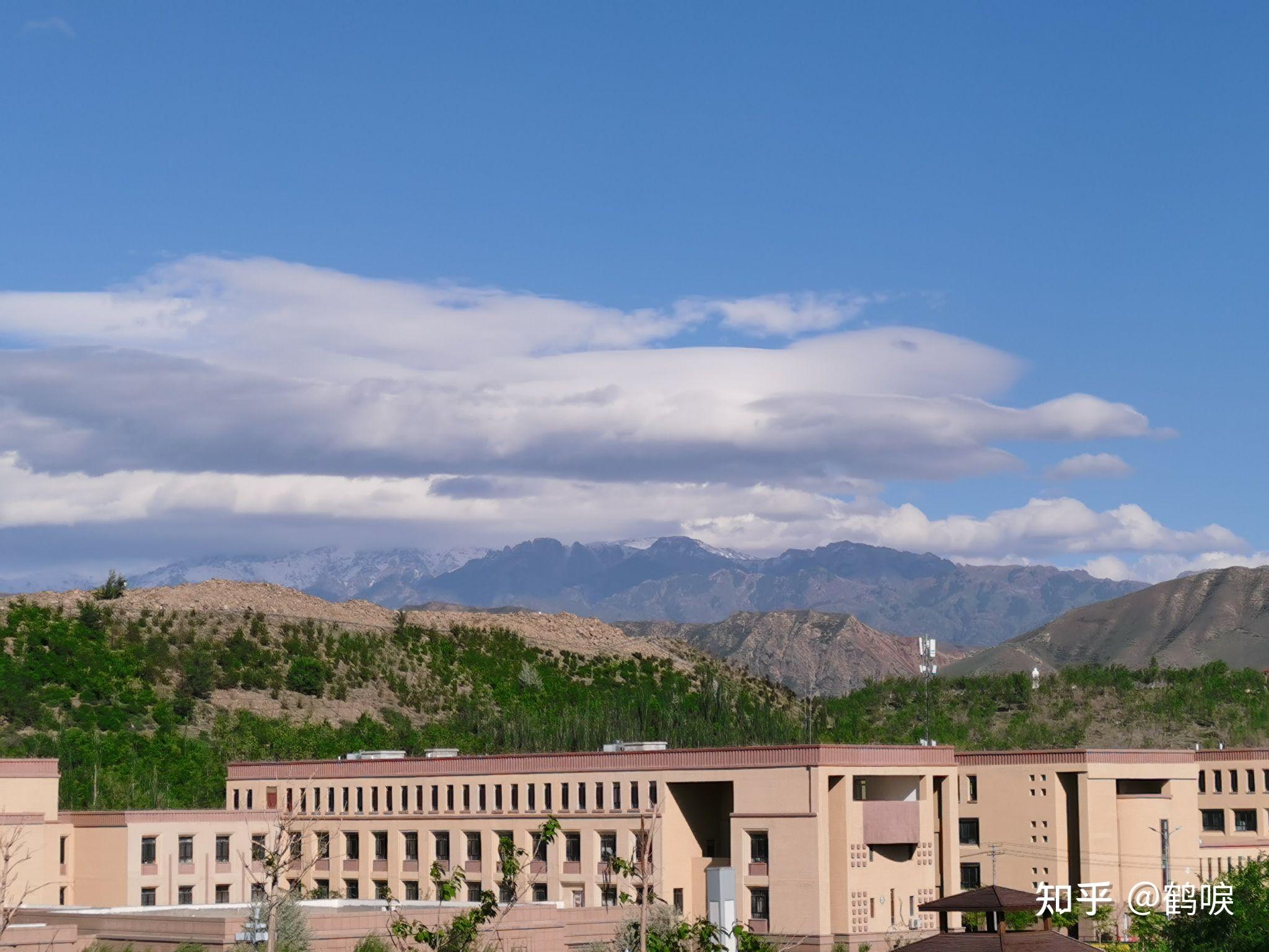 本人内地考生被新疆师范大学(温泉校区)录取了,看到各种有好有坏的评