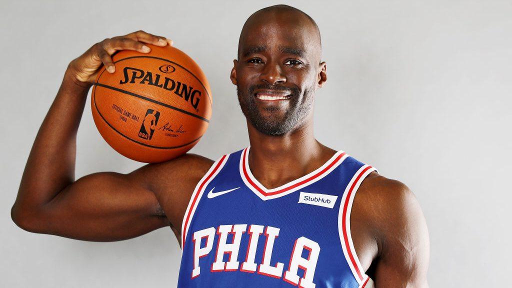 76人邀请埃梅卡奥卡福参加训练营非保障合同