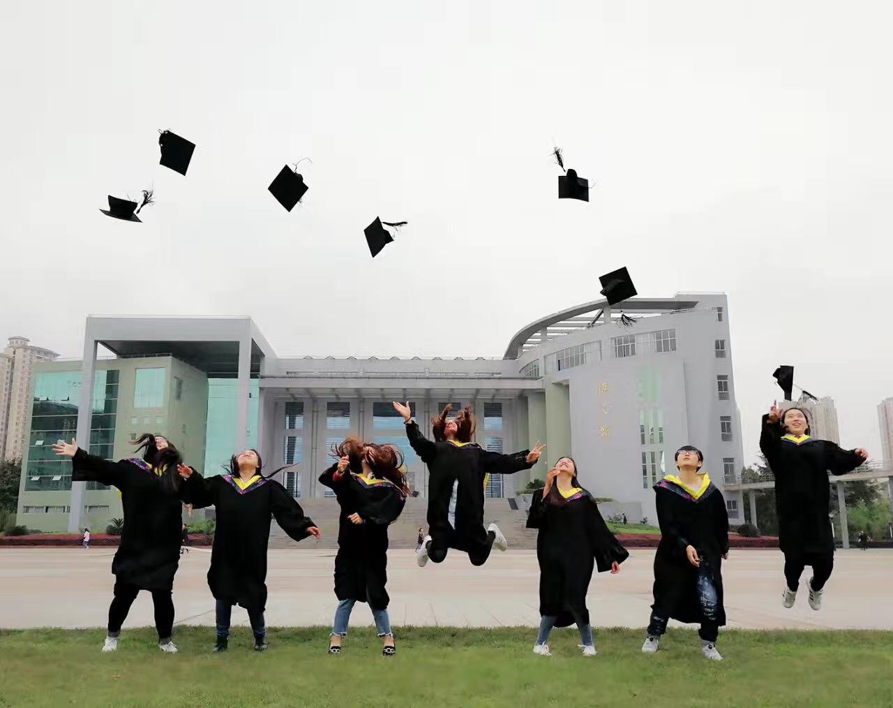 97年东北小姐姐大学毕业投身二手车 知乎 97年东北小姐姐大学毕业投身二手车 知乎