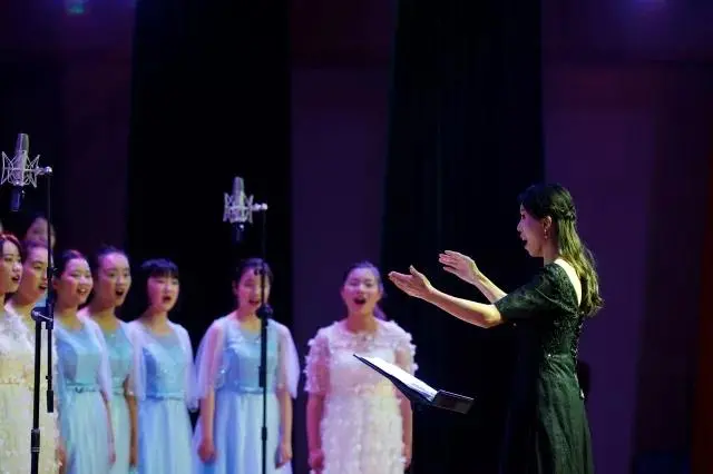 如何评价杭州外国语学校剑桥国际高中(杭外剑高)_杭外剑高2021年招生简章 - 知乎
