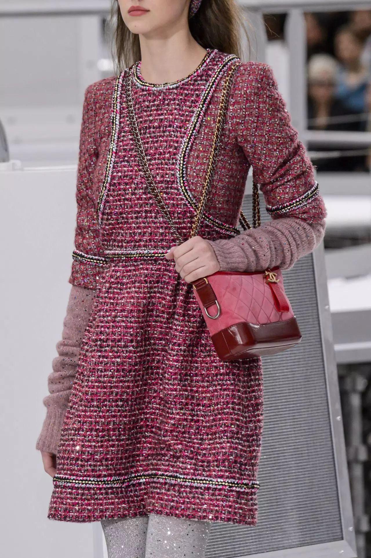 包包| 堵上香奈儿女士名字的chanel gabrielle包包,会不会成为下一个