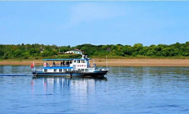 的掩映下极美脚下是木栈道,满眼都是松林五营国家森林公园▼摘掉口罩