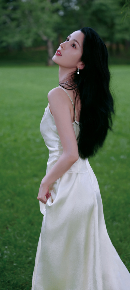 有什么百看不厌的全面屏美女壁纸