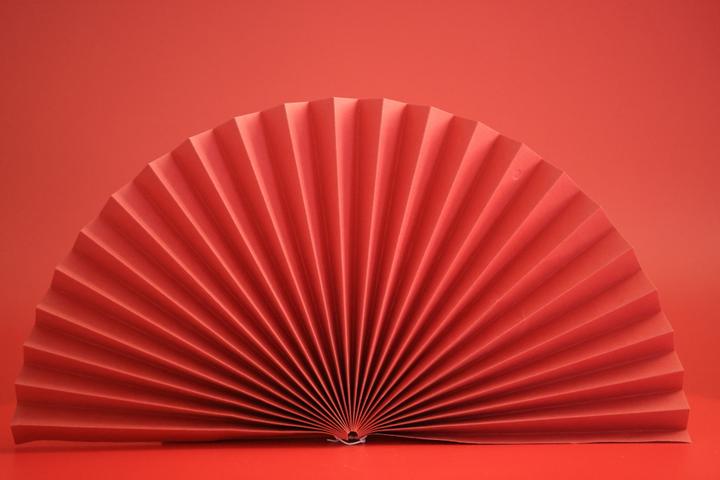 中国风扇子红扇子半圆形节日扇子喜庆的舞蹈扇子折扇 知乎
