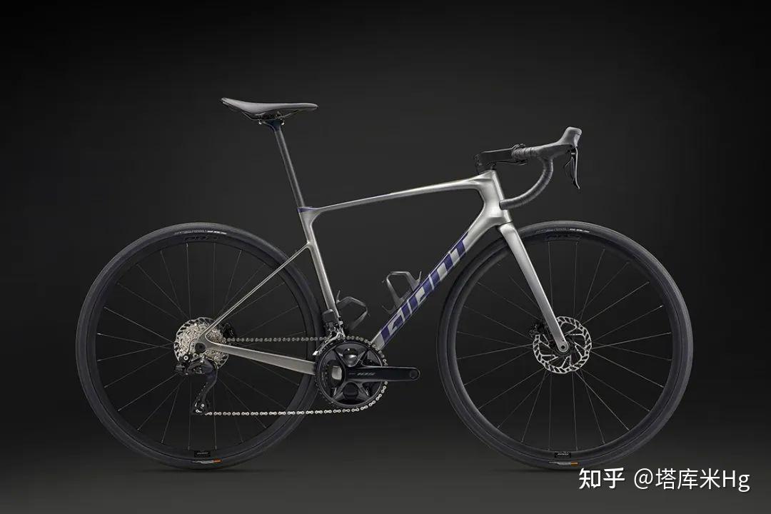 车架785克顶配7万4捷安特发布全新defy耐力系列公路车