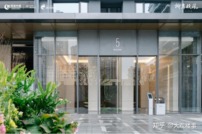 昆明柳岸晓风实景示范区华美盛绽,开启双塔城市公园时代! - 知乎