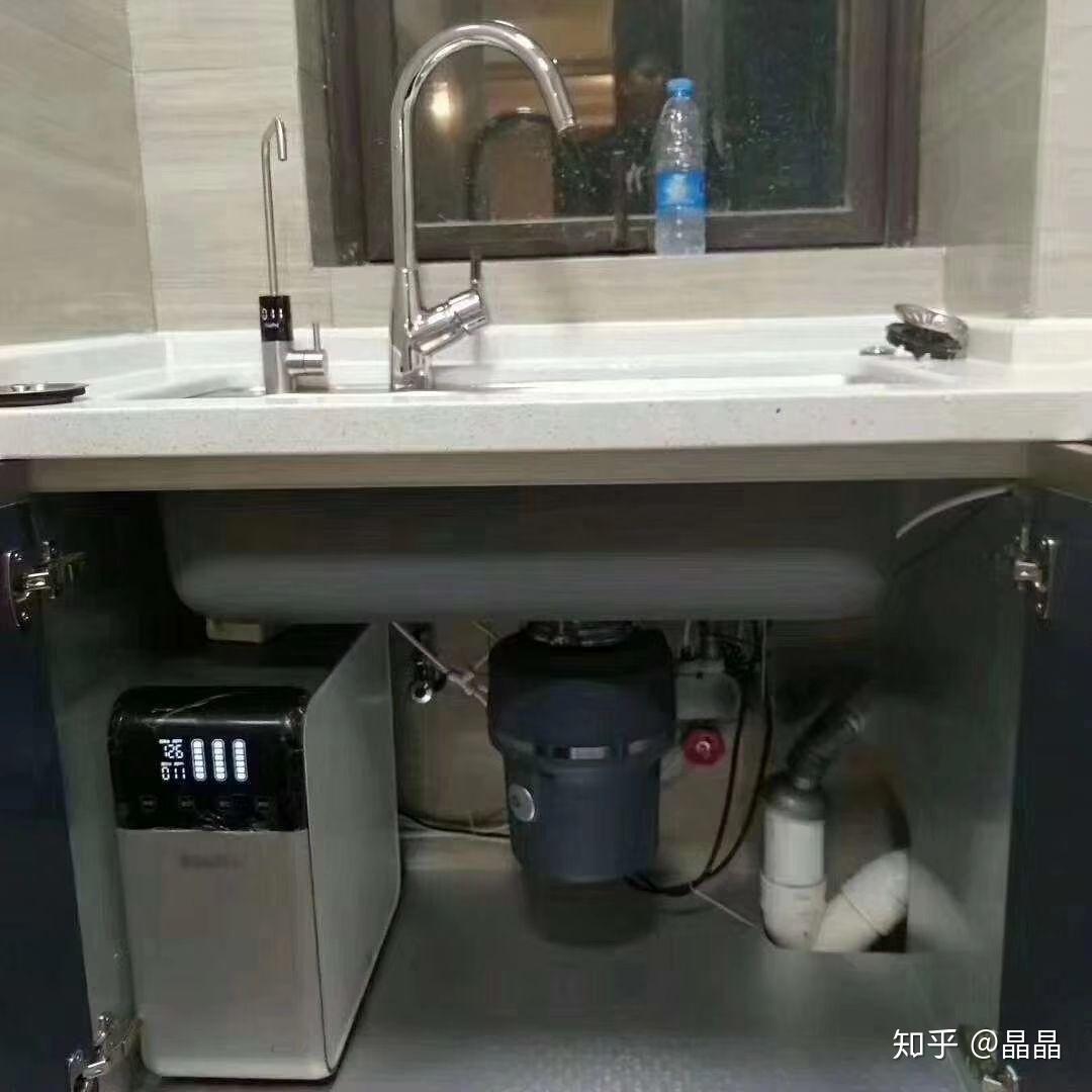 厨房有小厨宝净水器厨余机嵌入式洗碗机安装