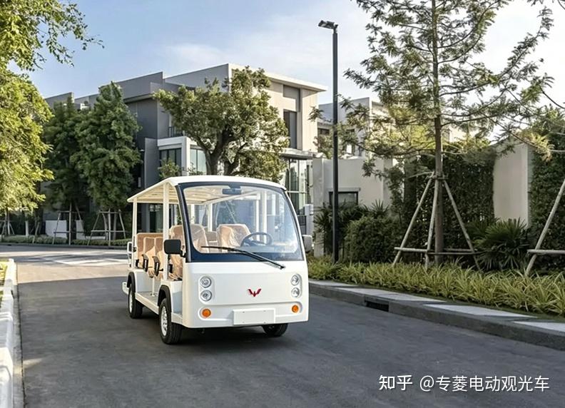 观光车价格及图片|43800元的五菱S系列14座锂电观光车,和3万5的小厂车,5年下来哪个更省钱?