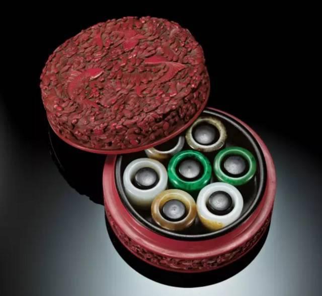 文化丨故宫收藏的800多件翡翠精品，为何没有一件达到冰种？ - 知乎