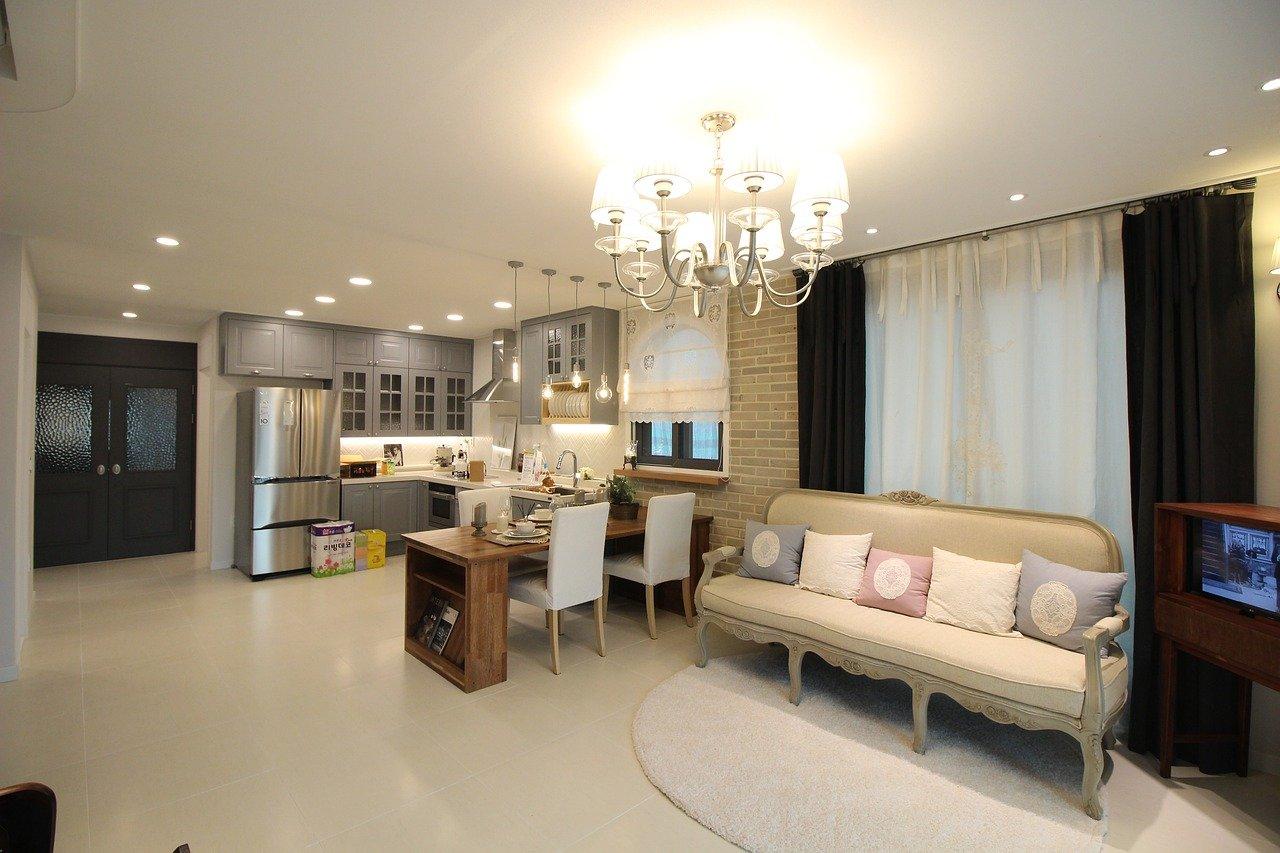 客厅吊灯高多少合适