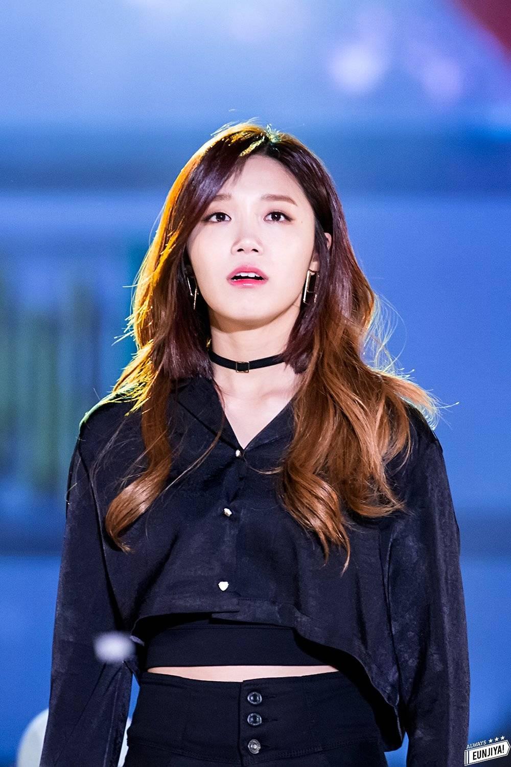 如何评价apink成员郑恩地? - 知乎