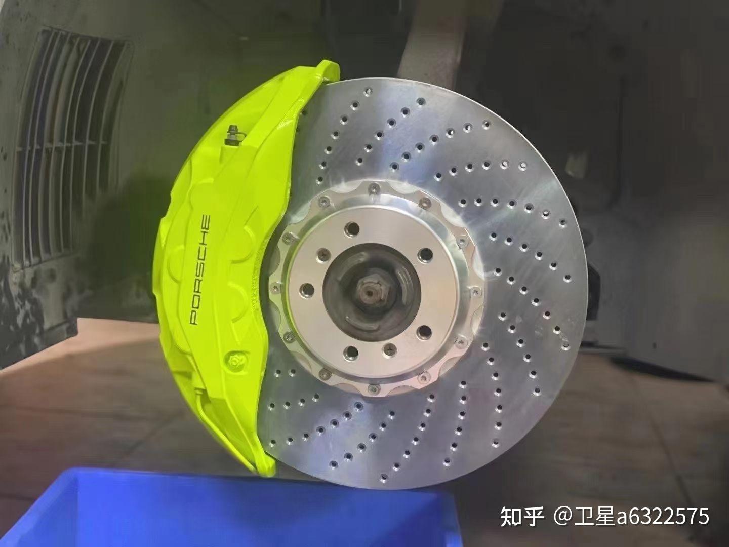 保时捷帕拉梅拉刹车改装阿基波罗10活塞卡钳搭配420打孔盘