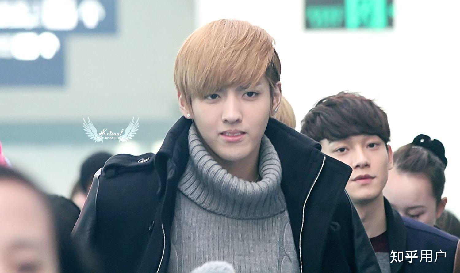 友友们有吴亦凡kris时期的美图吗