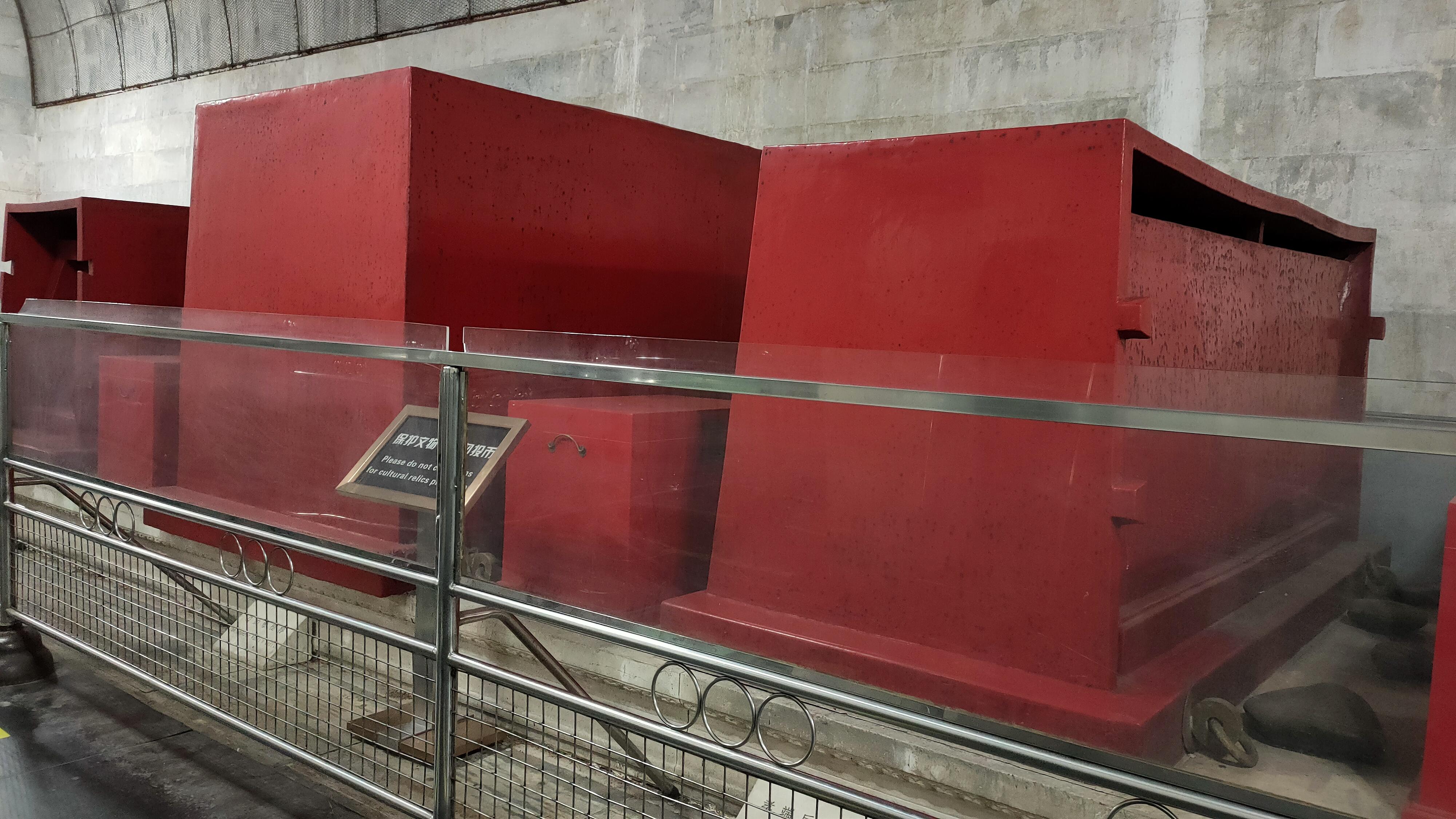 实探北京十三陵定陵地宫,揭秘传说中的皇后诈尸,真的很邪门?-十三陵定陵语音讲解