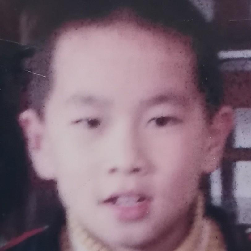 游洛凌