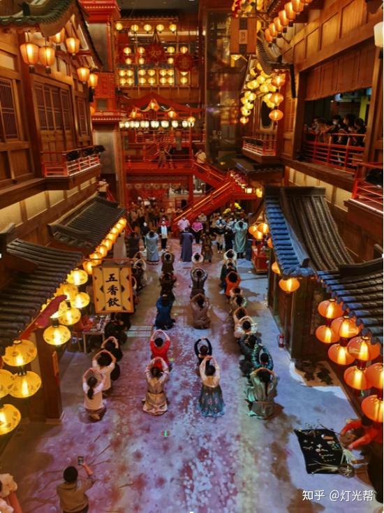 长安十二时辰沉浸式光影赏析