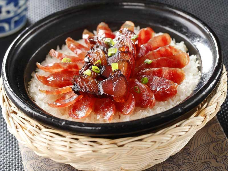 要做出醇香诱人的腊味煲仔饭这三个细节一定要重视