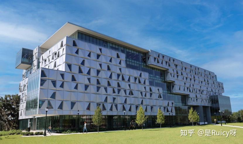 佛罗里达大学与国家安全局合作加强stem教育