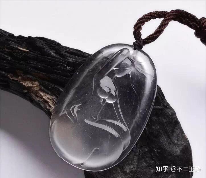 抖音朴艺琳的胸是假的吗? - 知乎