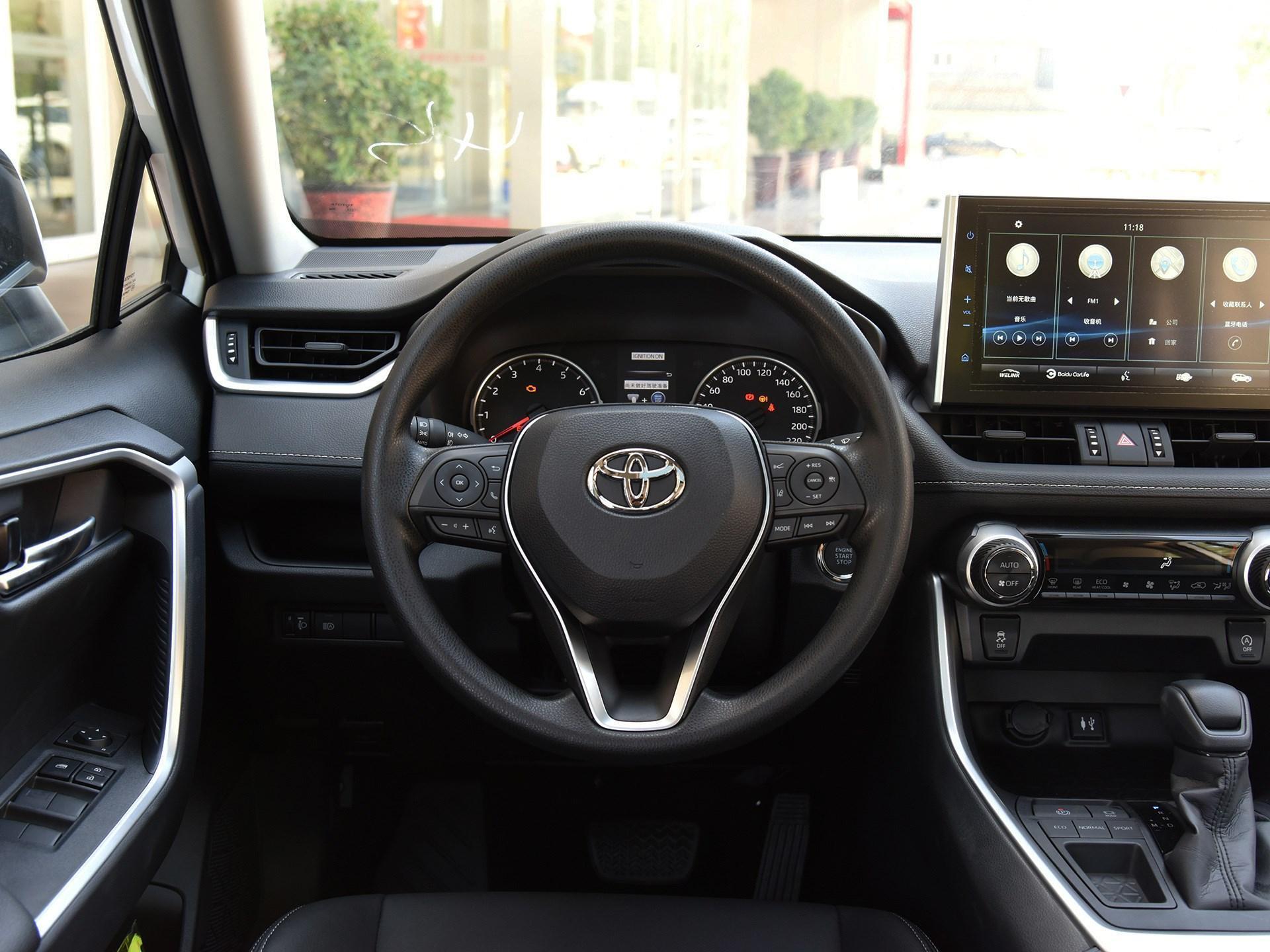 动感悦目的都市suv憨车先生带你看丰田威兰达