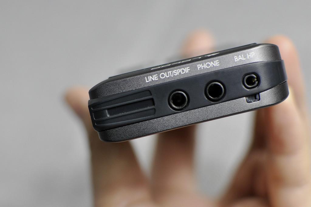 2000元内国砖总有惊喜乐图铁菊花二代播放器评测