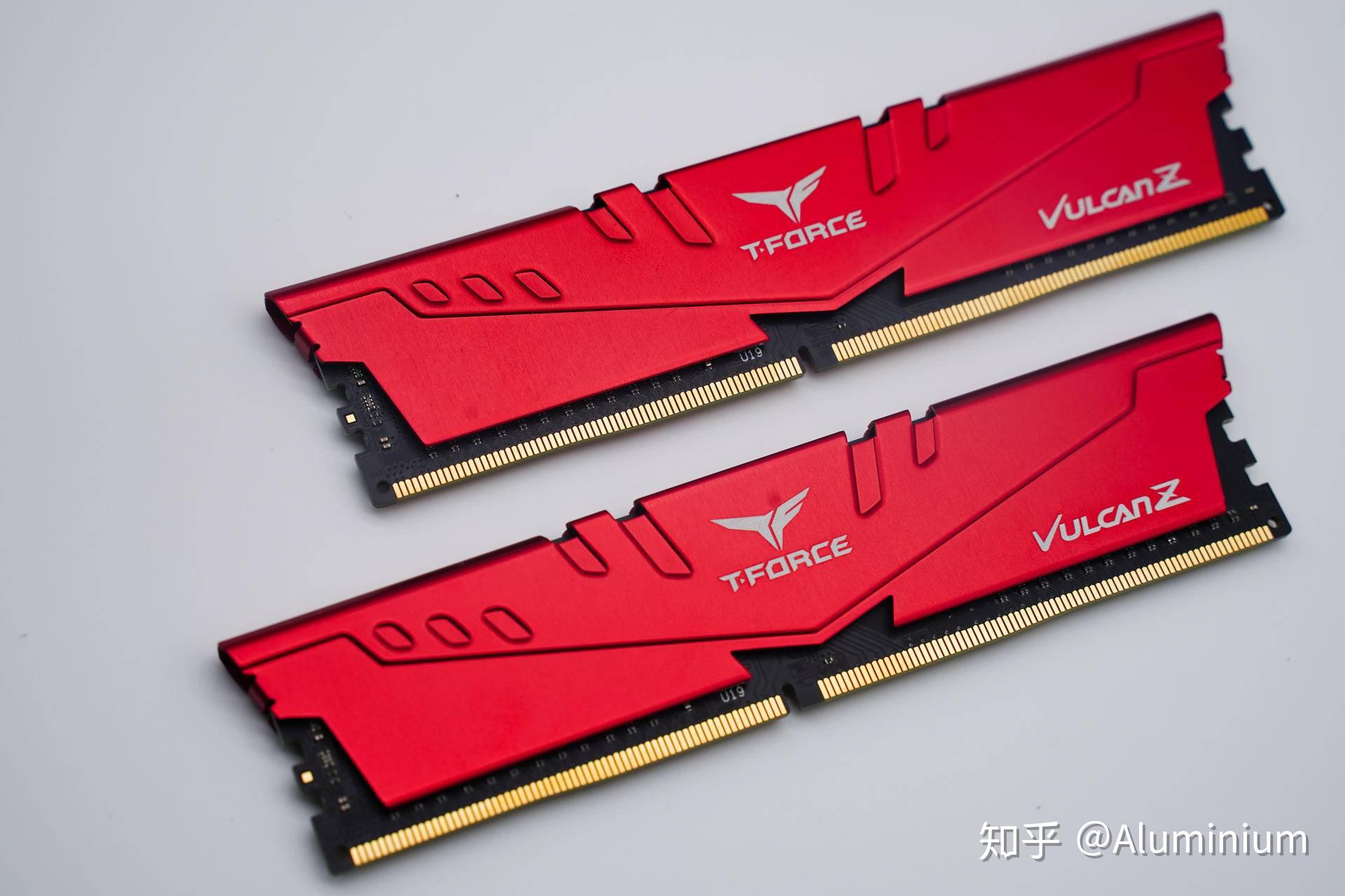 十铨内存到底香不香十铨火神系列内存开箱简评