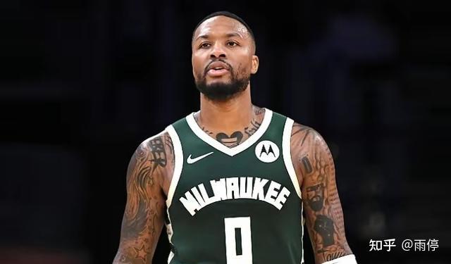 23-24 nba 常规赛,76 人以 117-118 不敌雄鹿,布鲁克-洛佩斯的表现