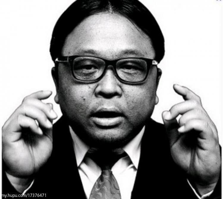 当年说半年灭掉苹果的三个锤子设计师都是谁现在还在锤子科技吗