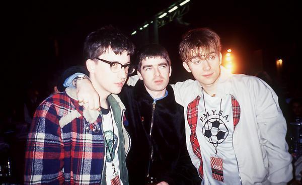 oasis和blur的矛盾是怎么回事