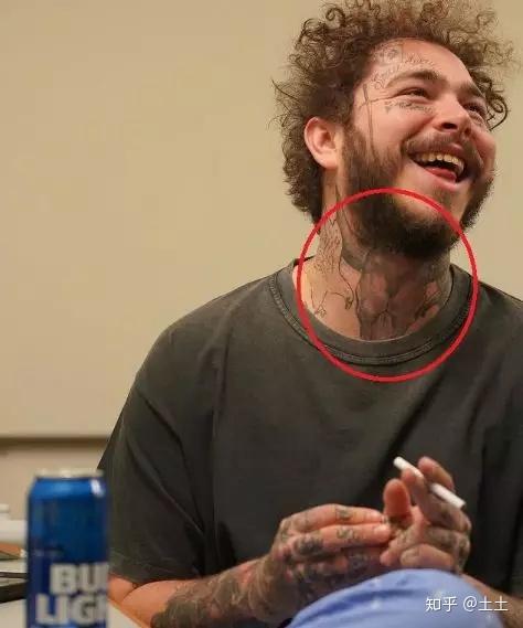 马龙念经摇滚明星纹脸狂魔postmalone又添中世纪野蛮流星锤