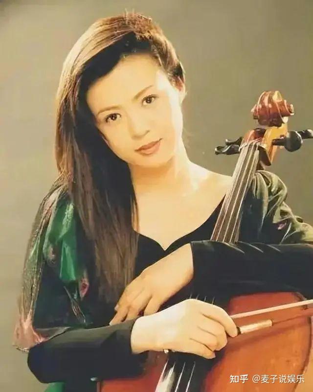 网曝75岁王刚移民美国!已清空账号、解散粉丝群,本人终于回应了 - 知乎