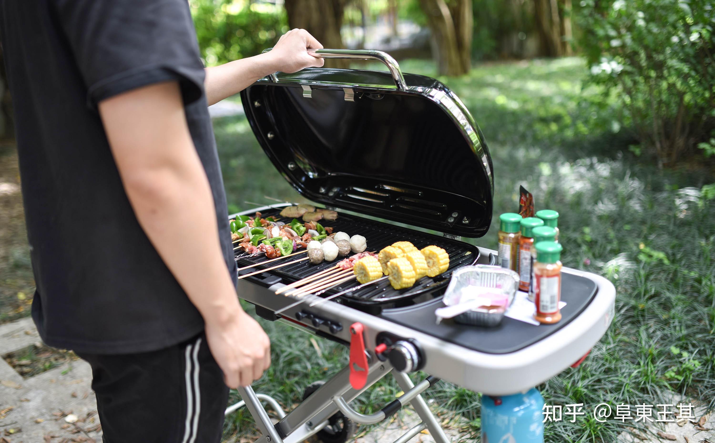 来一场全新bbq体验吧精致露营和美国weber户外烧烤炉套装更配哦