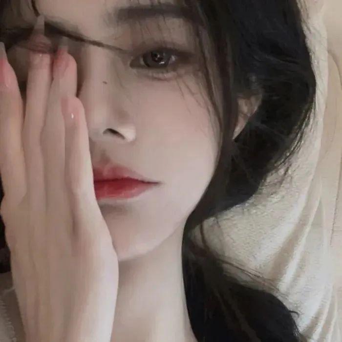 有没有很好看的女头像? - 知乎