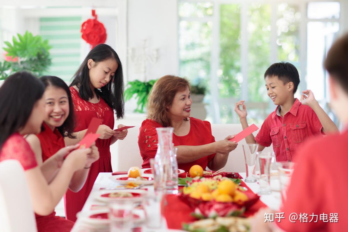 一碗团圆饭,心安即年味——格力“钢钢好”0涂层电饭煲,守护家人每餐健康