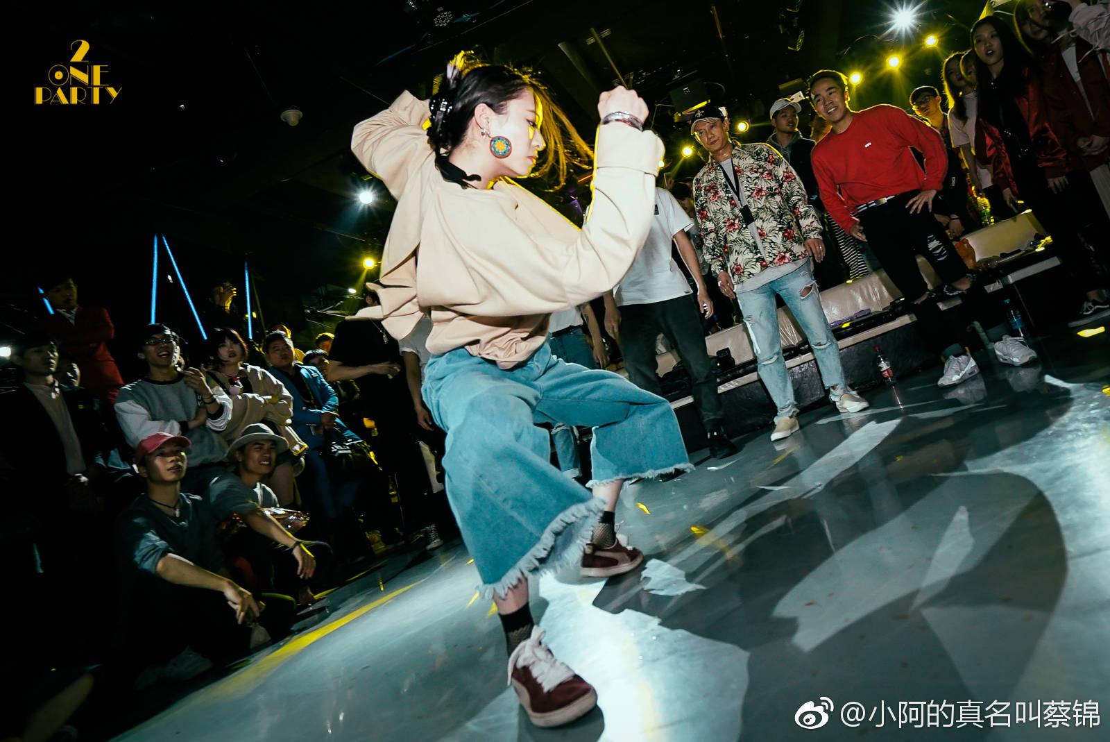 跳locking怎么穿? - 知乎