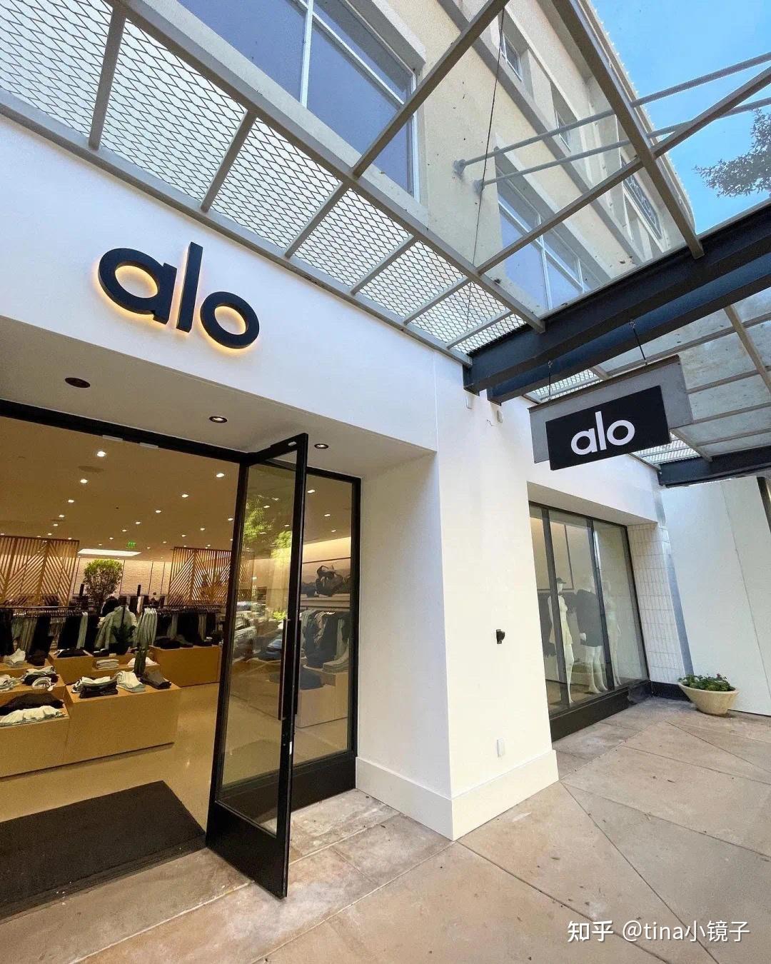 开在爱马仕隔壁的运动品牌“ALO”“白女”it girl风潮下一站会来到中国吗?