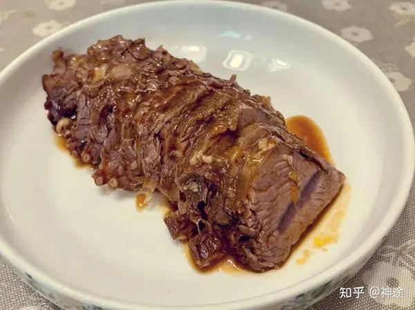 美味又简单,赶紧来学高压锅酱牛肉的做法!