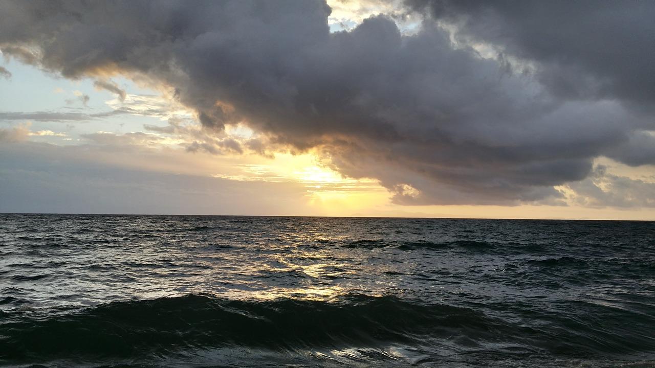 2. 星空璀璨夜色