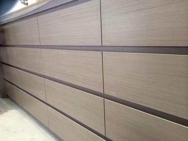 这种木饰面的缝是怎么处理的