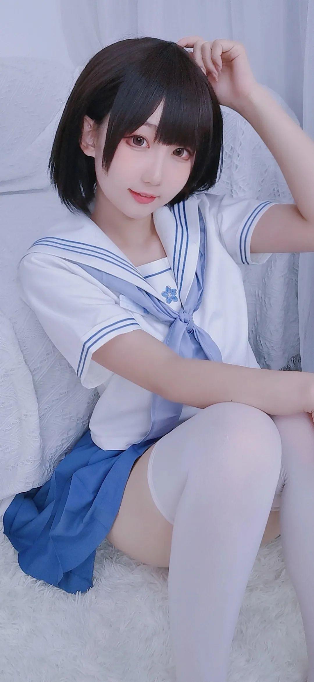 有没有那种纯欲的壁纸推荐?