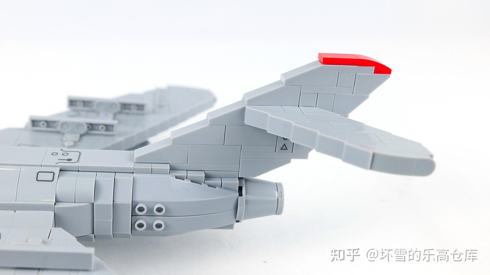 用积木打造传奇战机这架小鲁班的米格15比斯表现如何呢