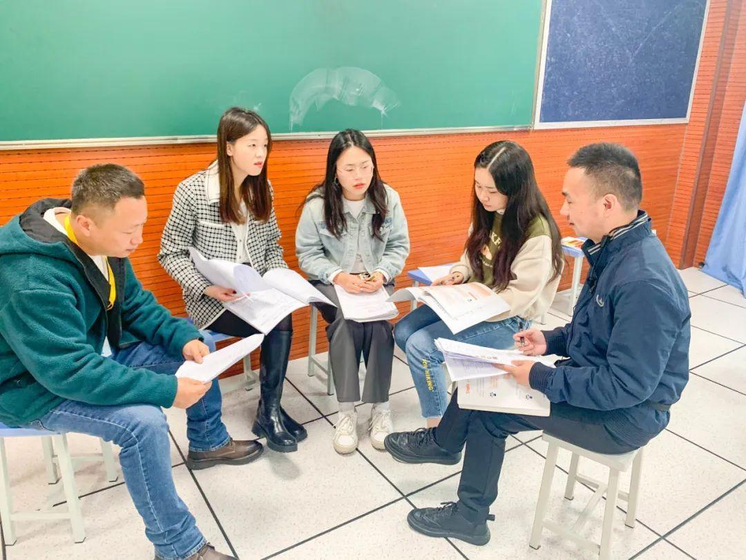 西航港小学2023年秋季学期校长预约课活动十