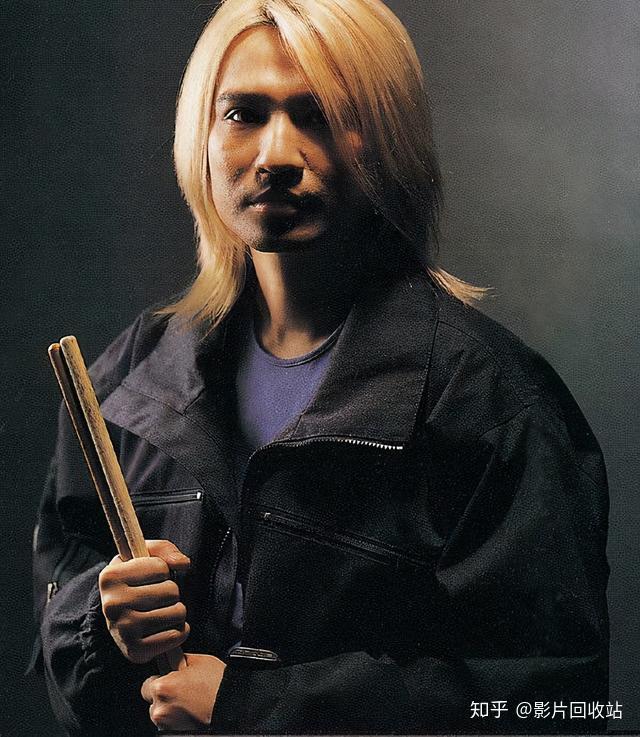 beyond背后的男人叶世荣他成就了beyond成就了家驹