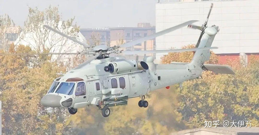 细节特写驻港部队军营开放日直20ks型直升机首次公开亮相