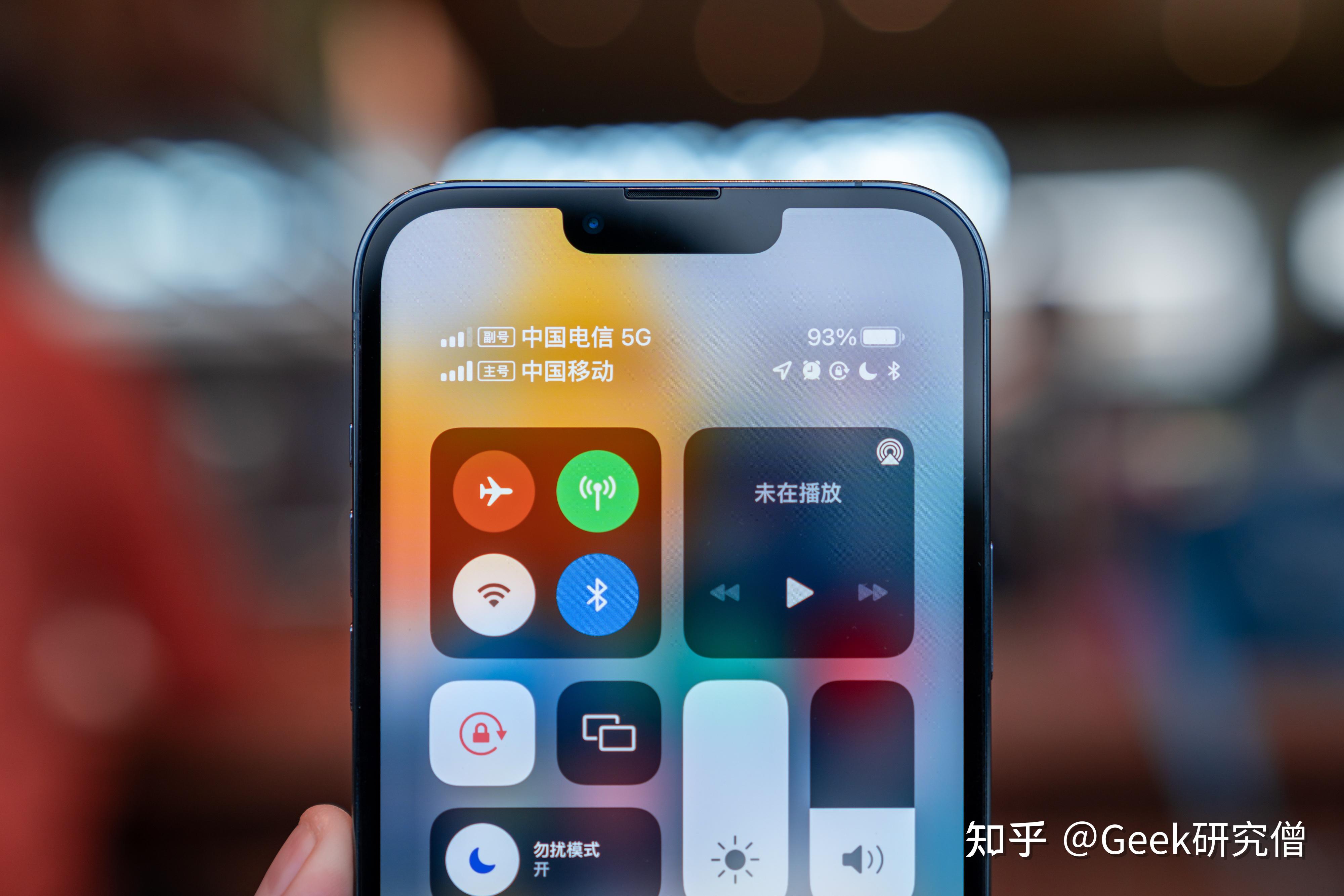 二,從 iphone 12 pro 到 13 pro max,我的最大感受是什麼?