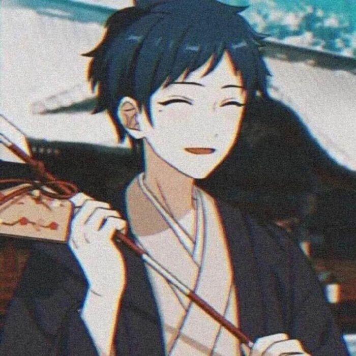 大家有没有眯眯眼头像