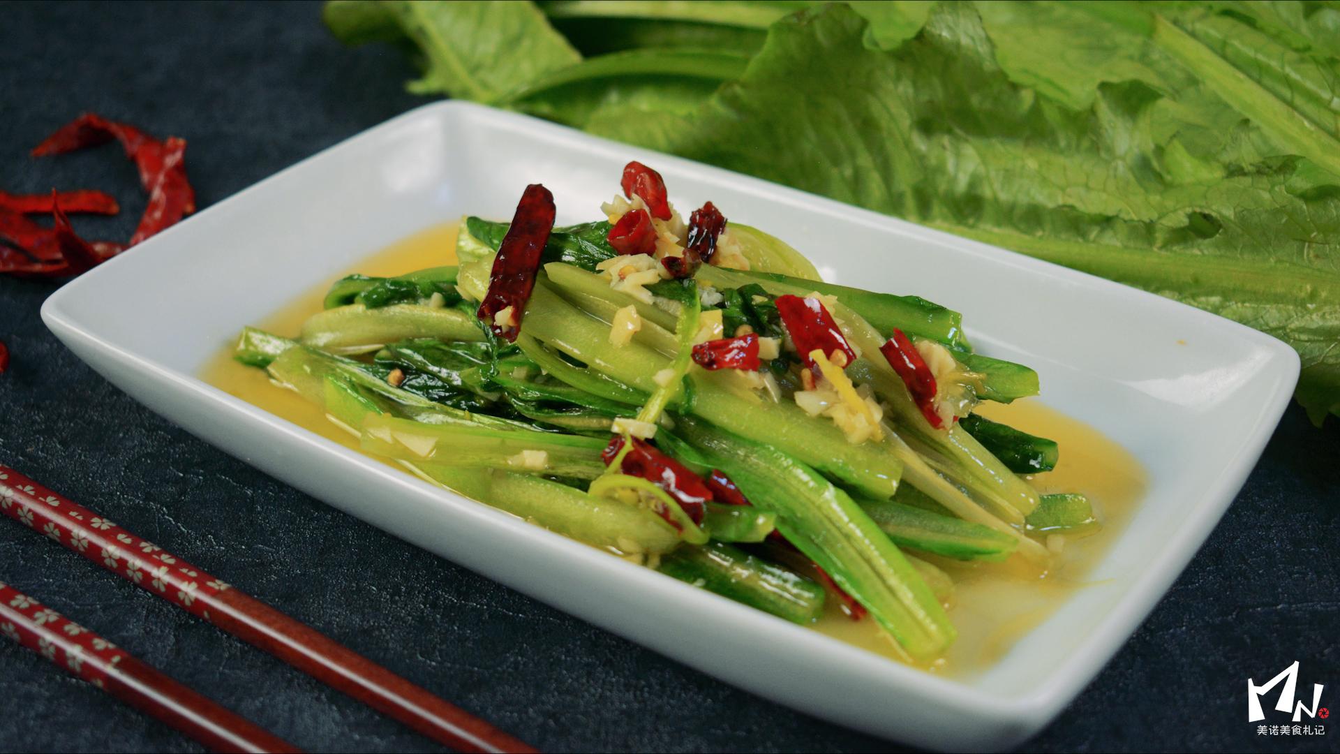 春天来了,这是有着"凤尾"之称的油麦菜最为鲜嫩的季节,其质地脆嫩