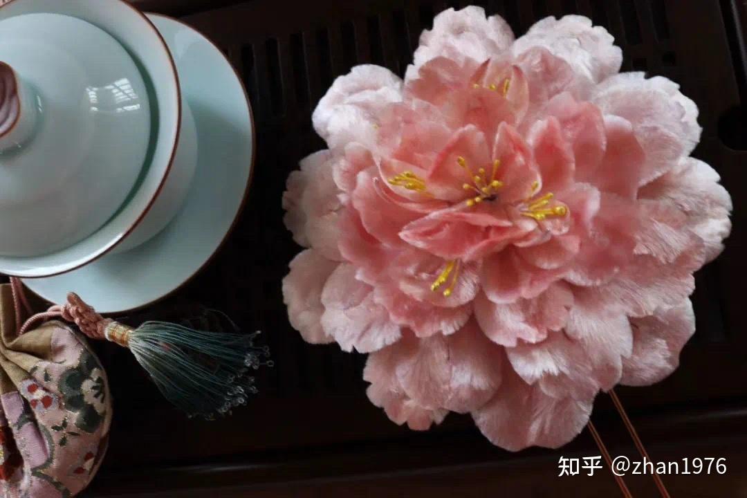 南京博物院非遗绒花的历史渊源和工艺流程是什么样子的? - 知乎